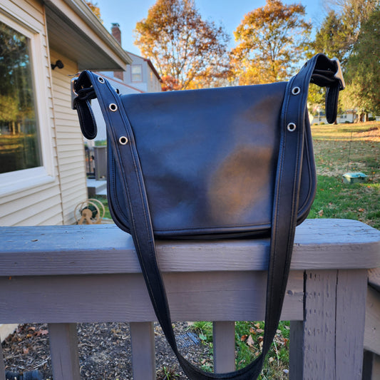 COACH Vintage Patricia's Legacy Leather Crossbody Bag 9951 Black USA