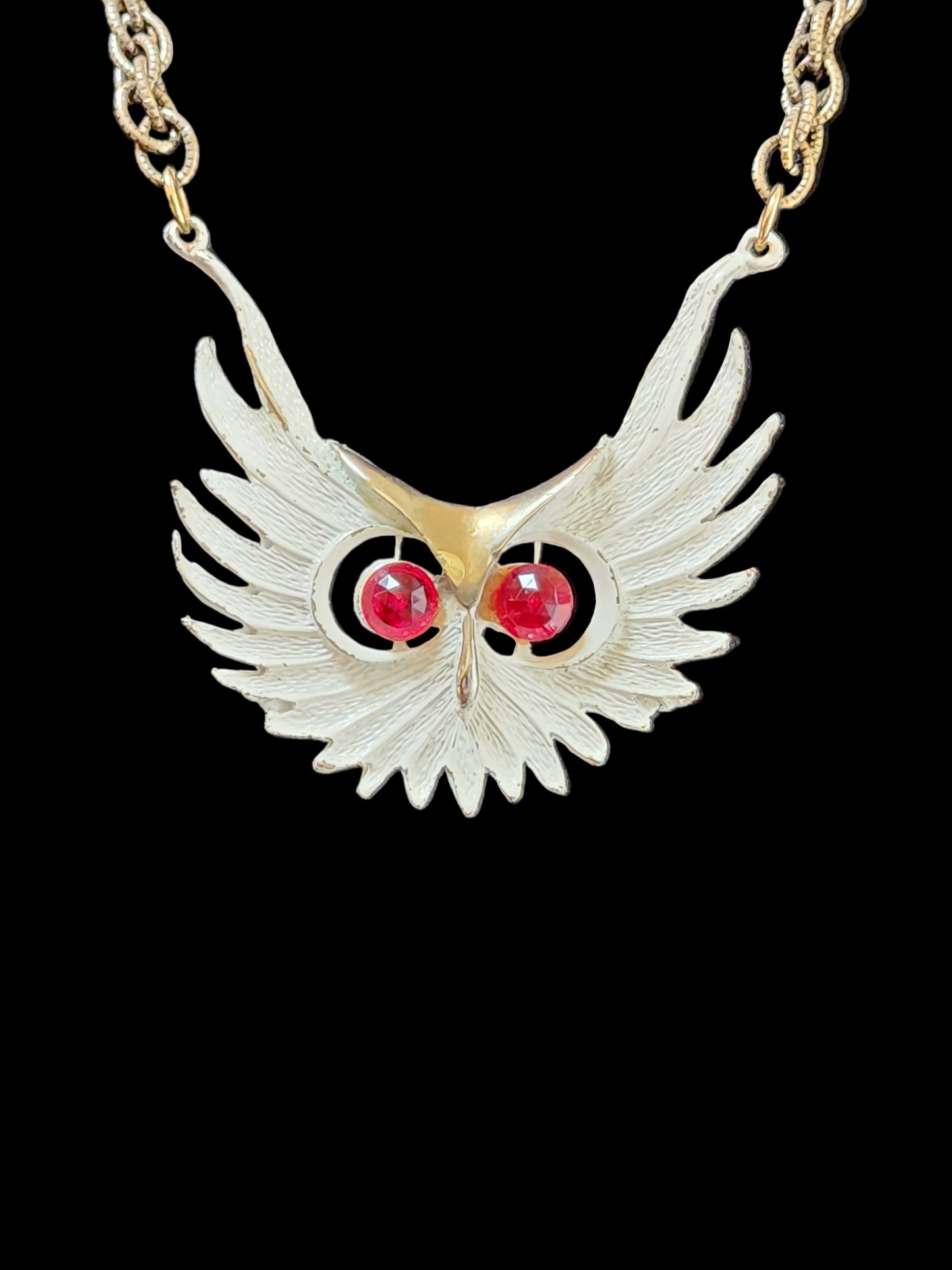 Vintage 1970s White Owl Pendant Gold Chain Necklace