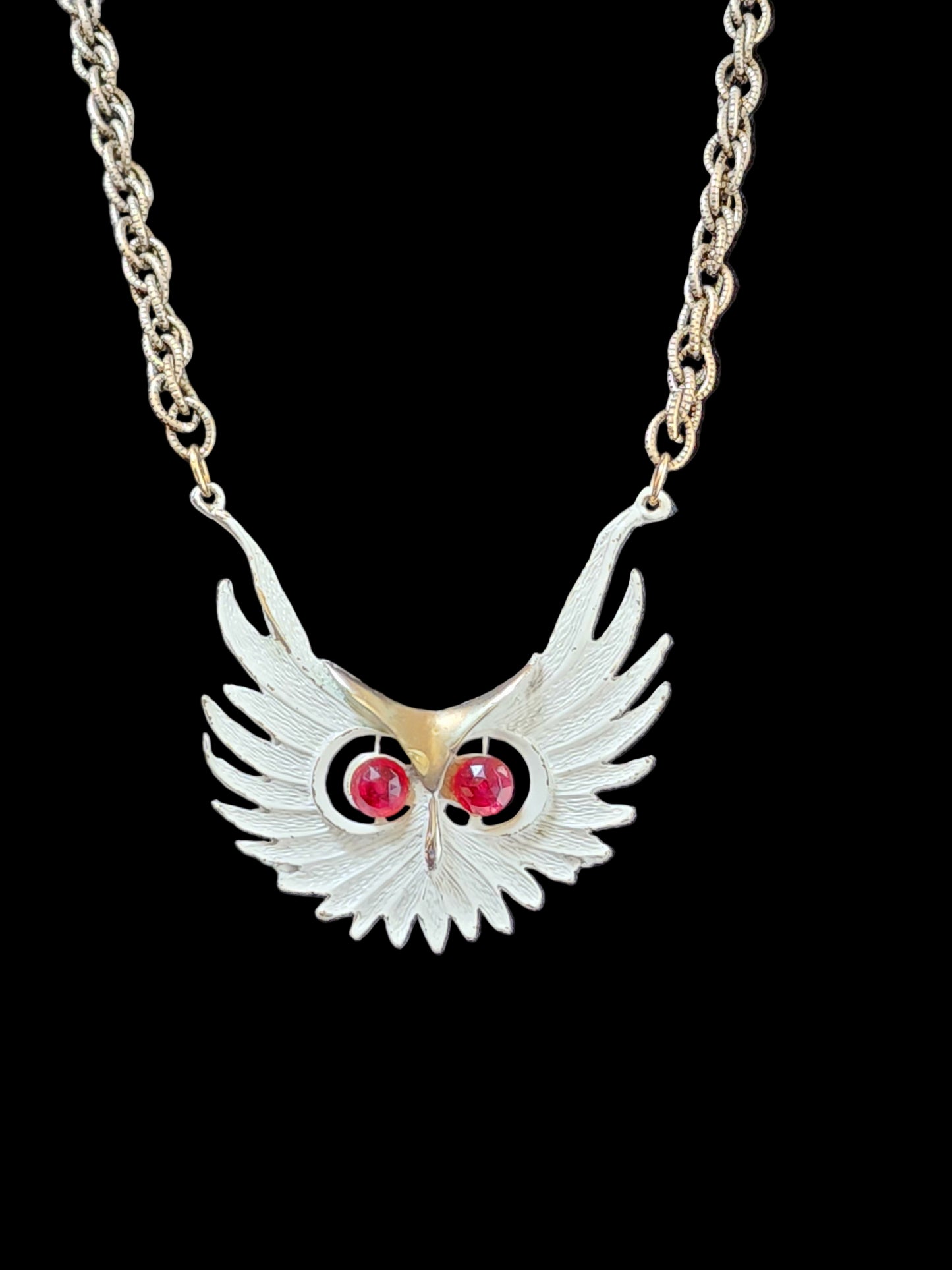 Vintage 1970s White Owl Pendant Gold Chain Necklace