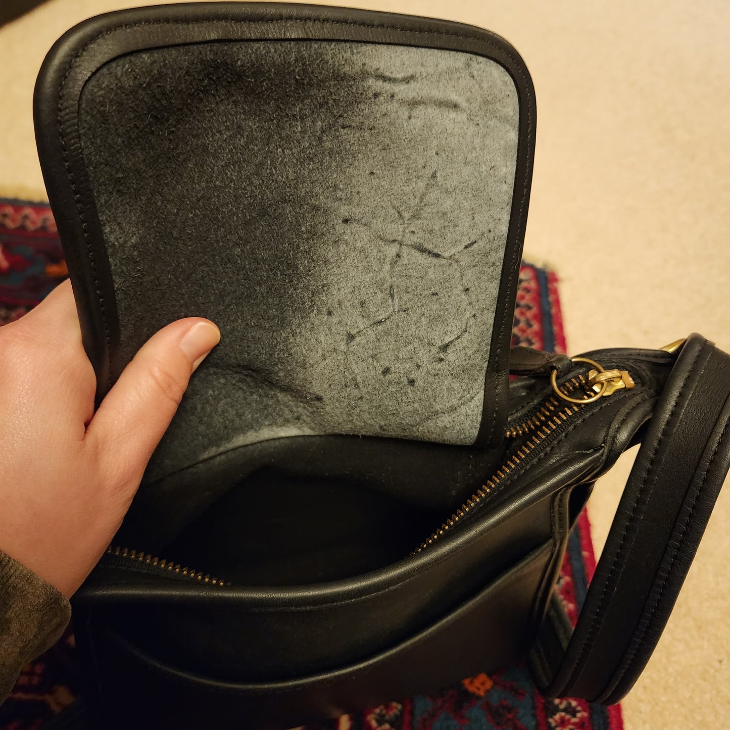 Vintage Coach #9997 "Legacy Small Zip" Black Leather Crossbody Bag Purse