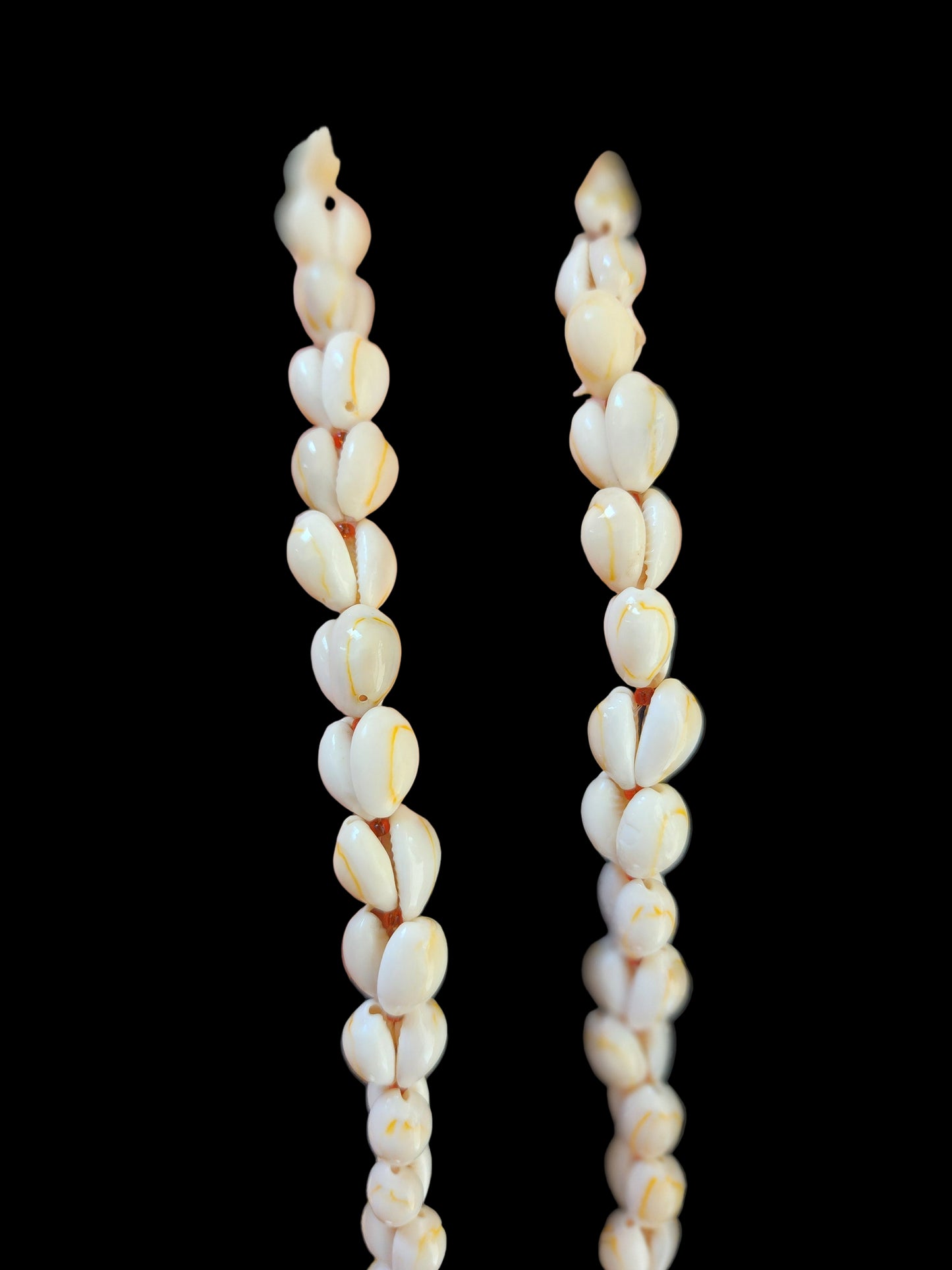 Vintage Beachy Shell Necklace Flower Pendant 34" Long