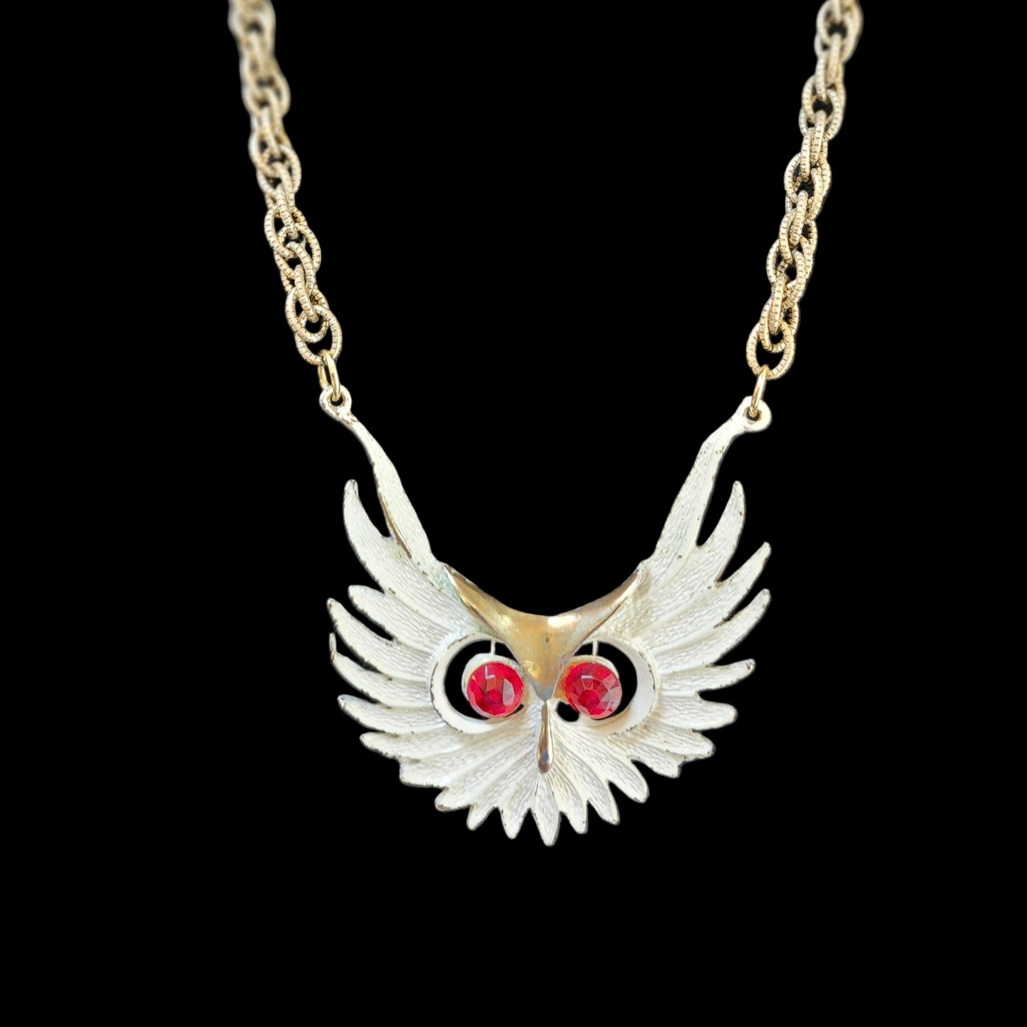 Vintage 1970s White Owl Pendant Gold Chain Necklace