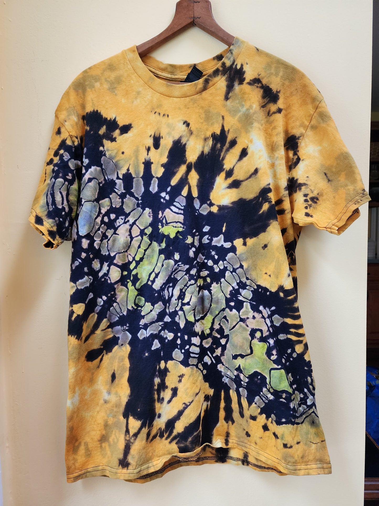 Large Double Psychedelia Tie Dye Shirt