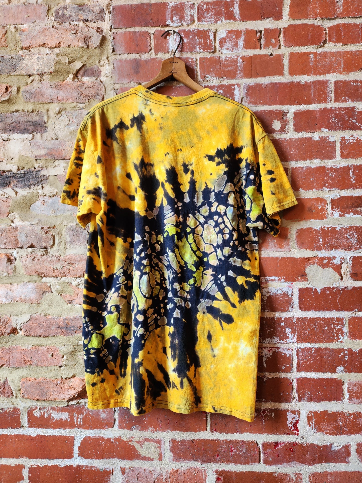 Large Double Psychedelia Tie Dye Shirt