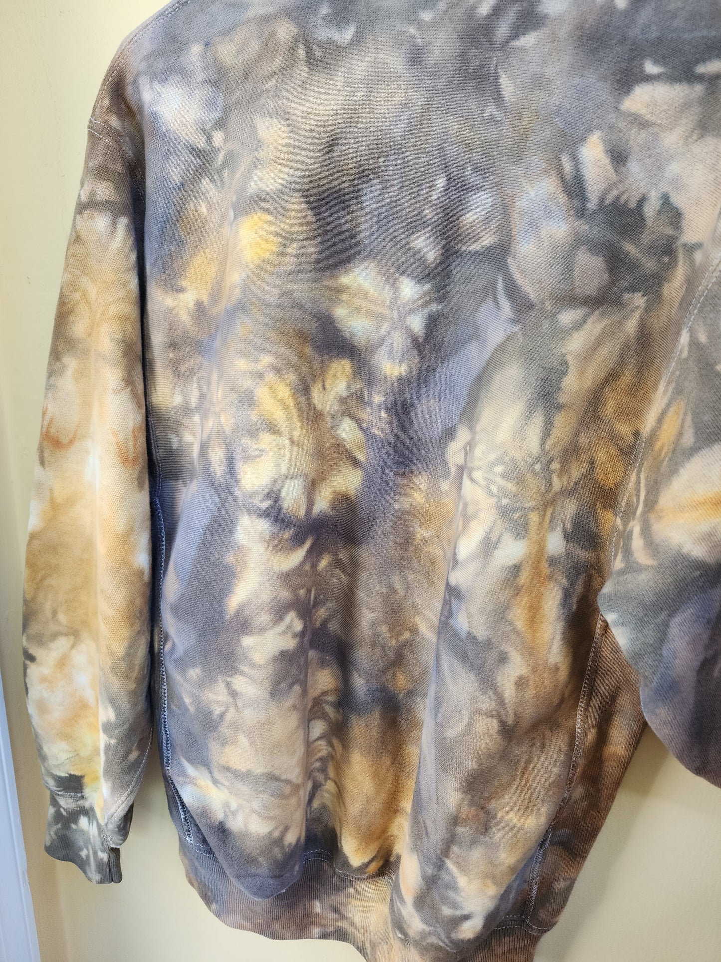 Vintage Upcycle Large Earthy Brown Tie Dye Crewneck Sweatshirt