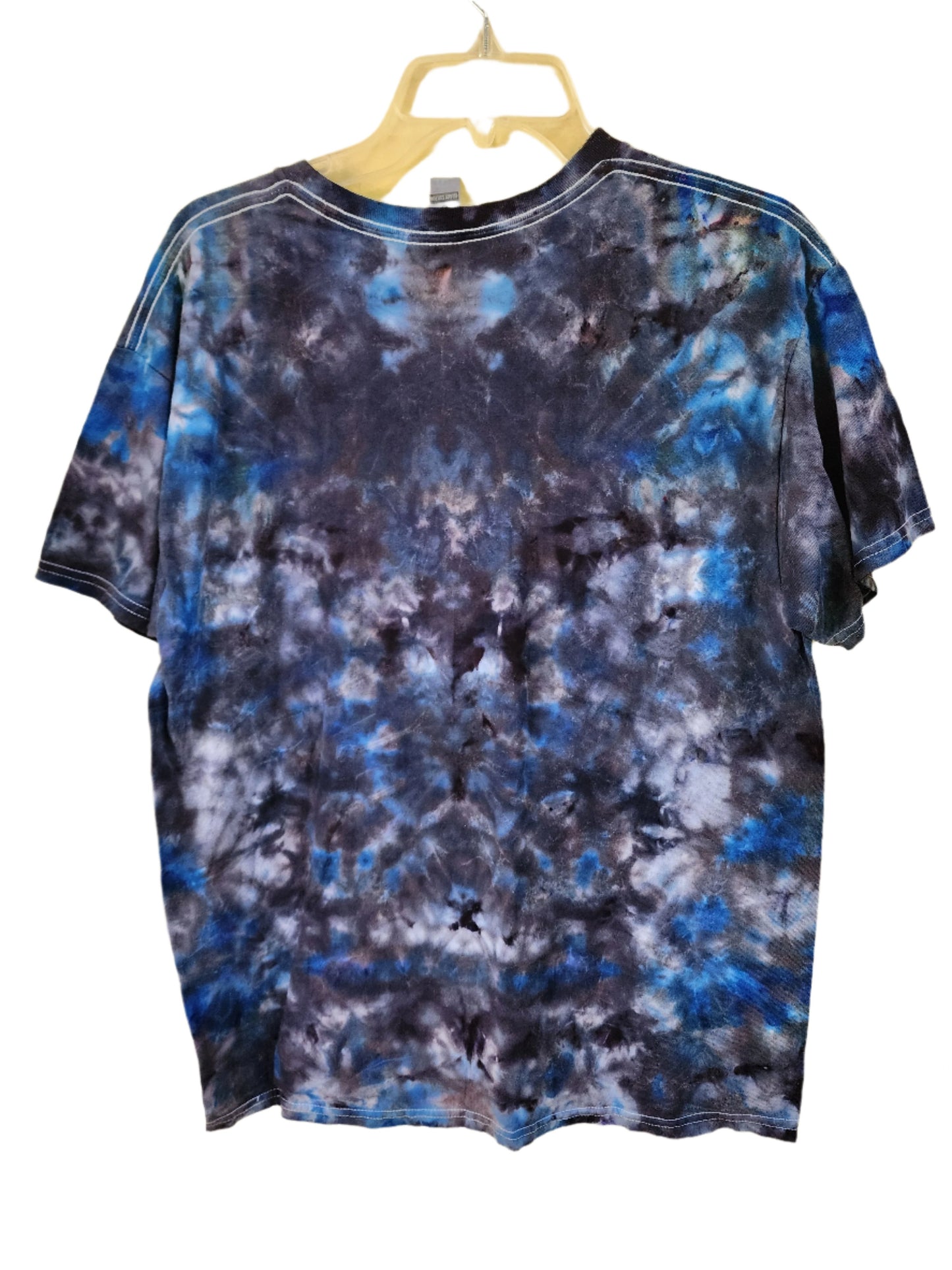 Large Blue Gray Psychedelic Tie Dye T-Shirt