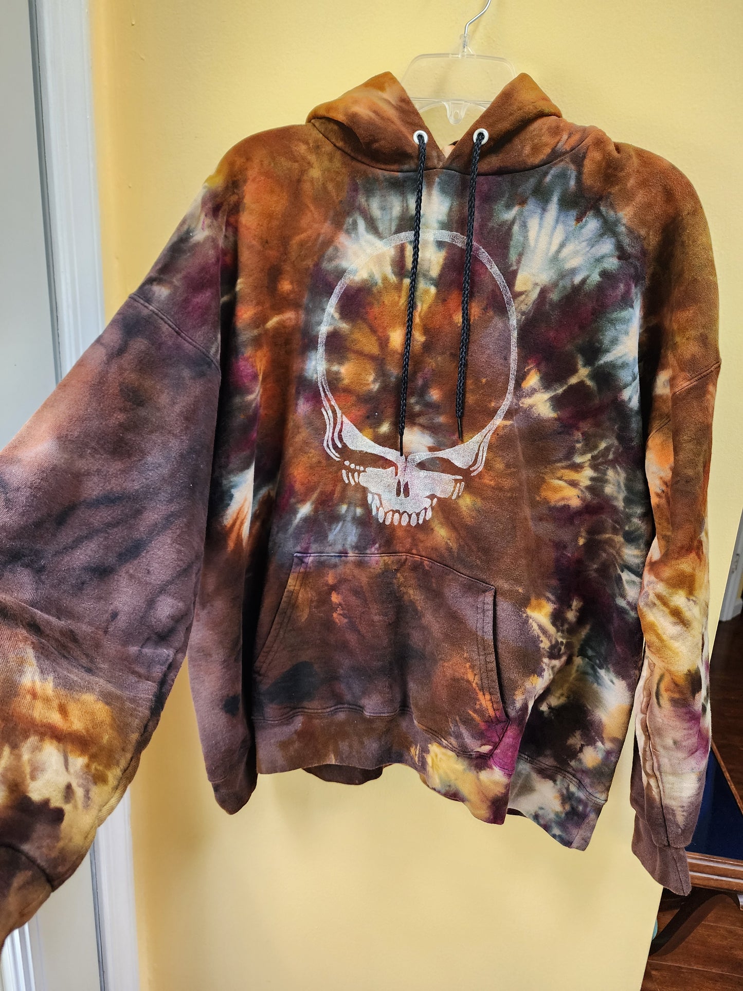 XL Brown Neutral Stealie Tie Dye Hoodie