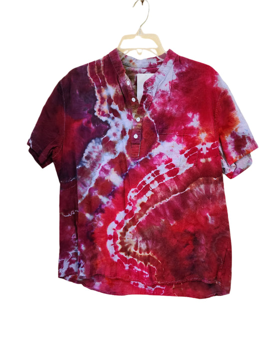 Medium Button up short sleeve tie dye shirt