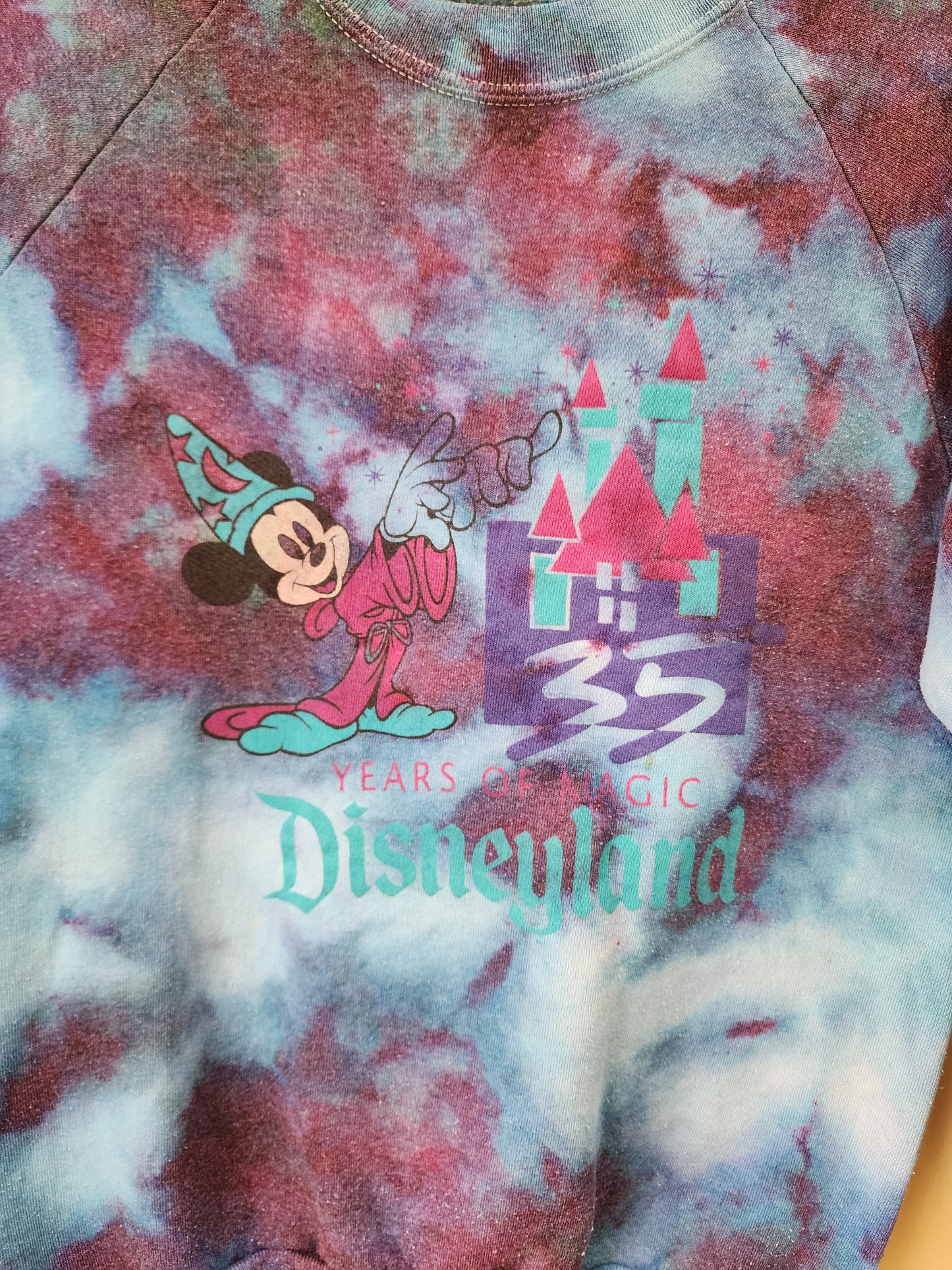 Medium Youth Vintage Disney Tie Dye Sweatshirt