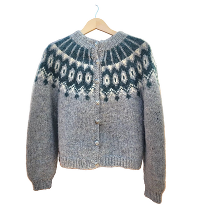 Vintage Handknit Icelandic Wool Cardigan Sweater Medium