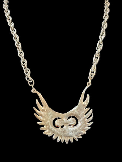 Vintage 1970s White Owl Pendant Gold Chain Necklace