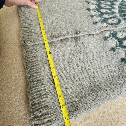 Vintage Handknit Icelandic Wool Cardigan Sweater Medium