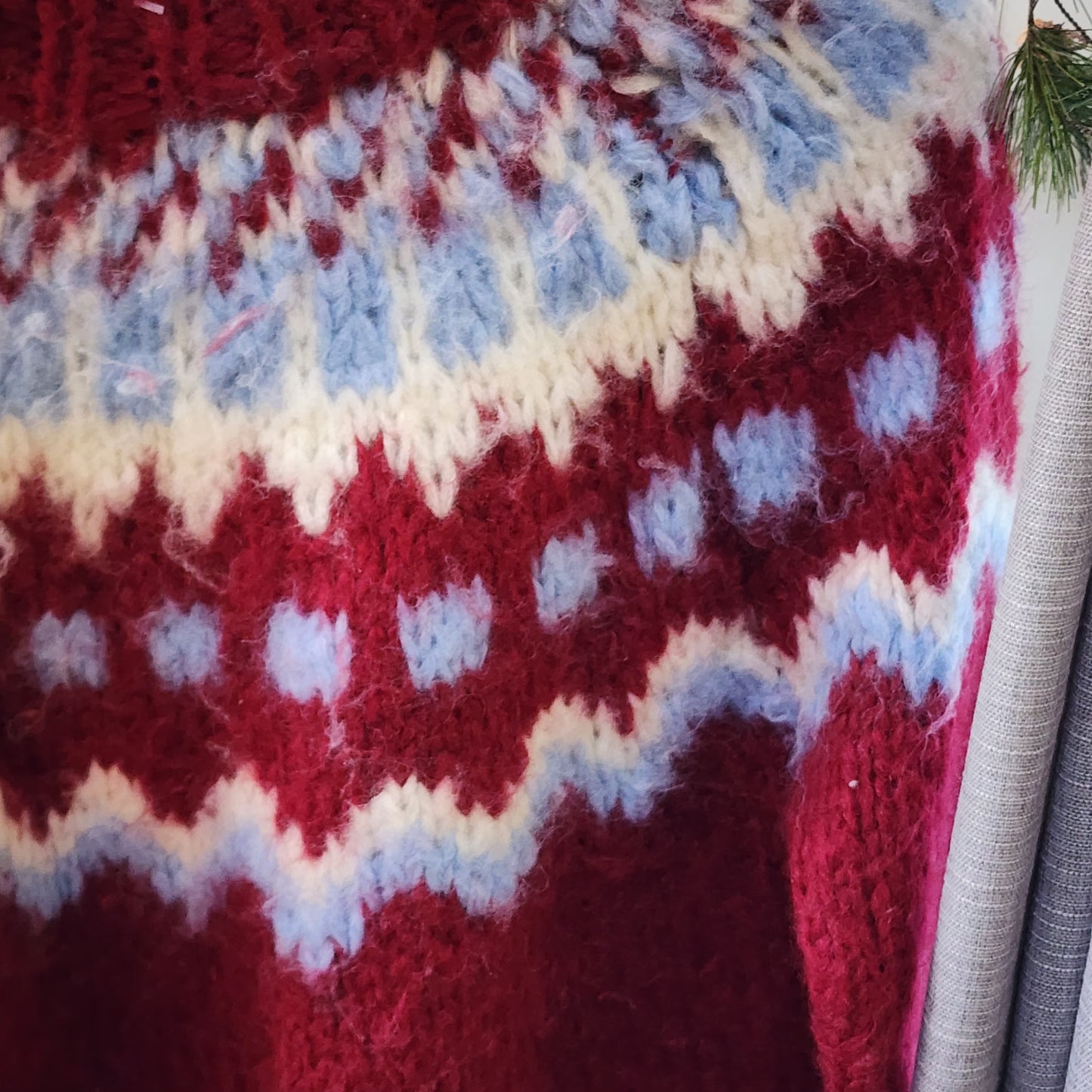 Vintage Fair Isle Chunky Handknit Italian Wool Sweater