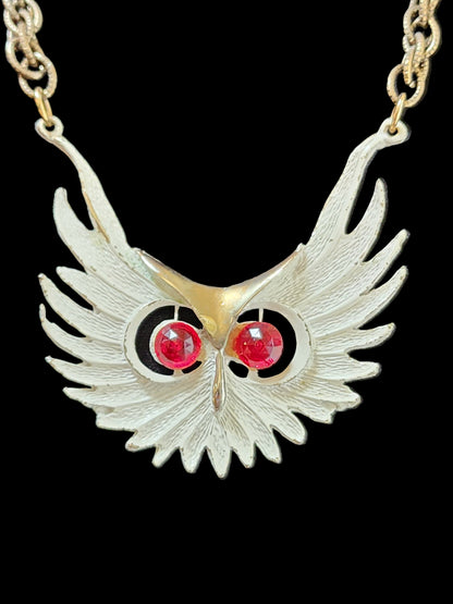 Vintage 1970s White Owl Pendant Gold Chain Necklace