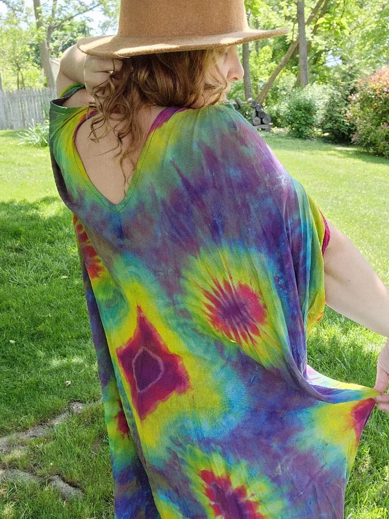 Rainbow shape shift kaftan one size